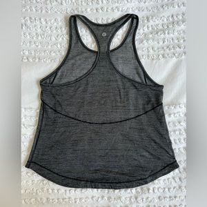 lululemon - Long Distance Tank - Size 4